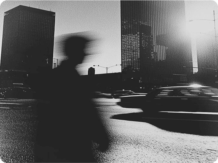 Maximalism in e-commerce